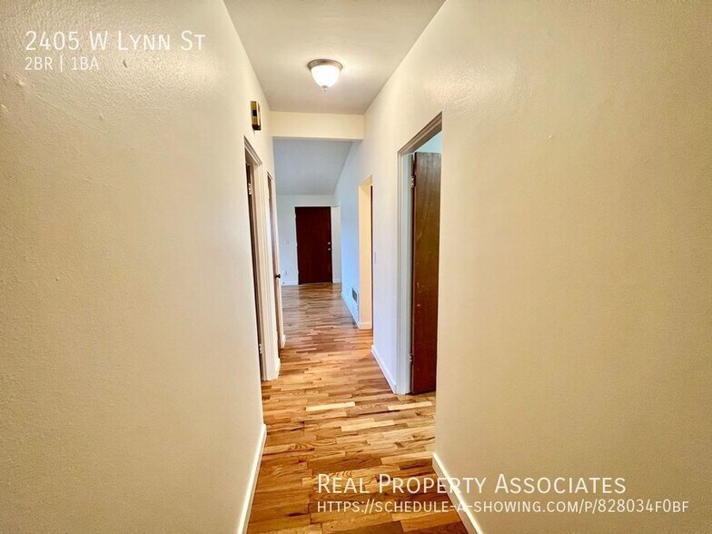 Building Photo - 2405 W Lynn St