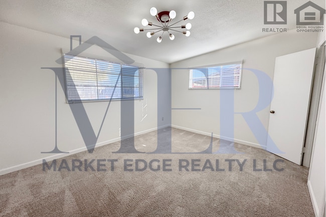 Building Photo - 3Bed/2Bath Home Scottsdale/Thomas! $199 MOVE-IN SPECIAL! Ready for Immediate Move-In!