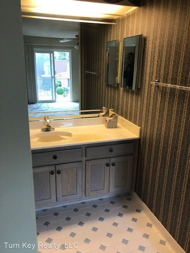 Building Photo - 177 Old Montgomery Hwy