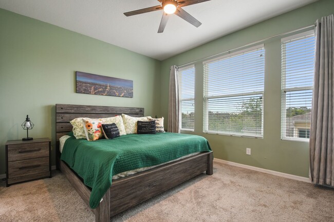 Building Photo - 17524 Promenade Dr
