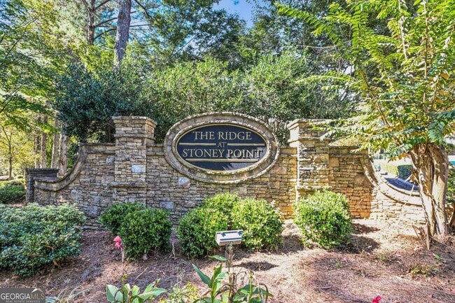 Building Photo - 2675 Huddlestone Way