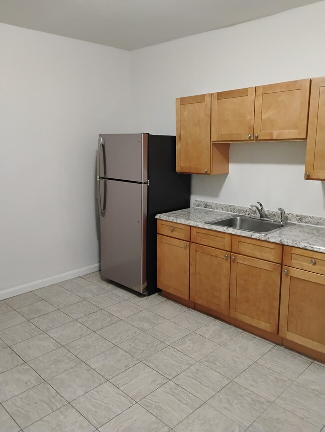 Building Photo - 3 Worcester St