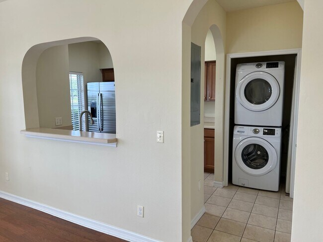 Building Photo - 3511 45th Terrace W