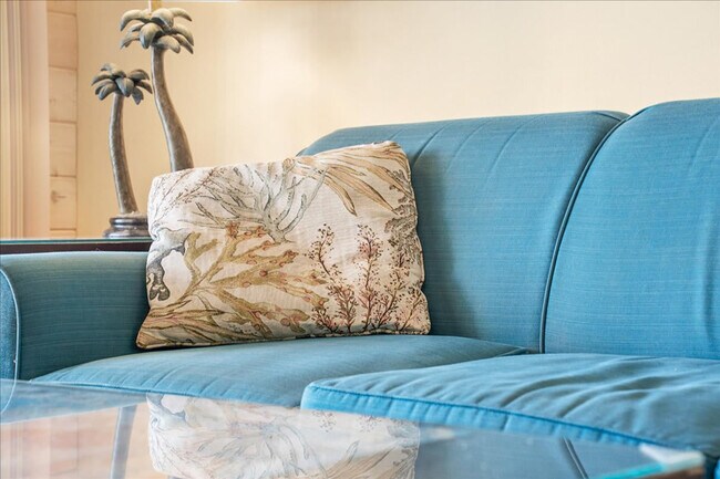 Building Photo - 1733 Sea Fair Dr