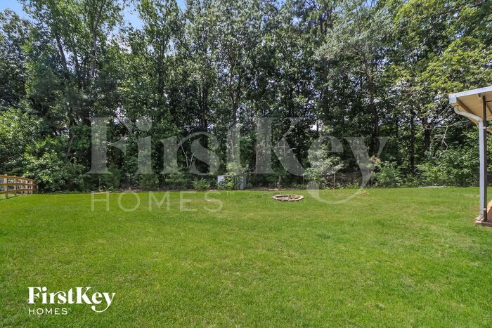 Building Photo - 464 Raymond Dr