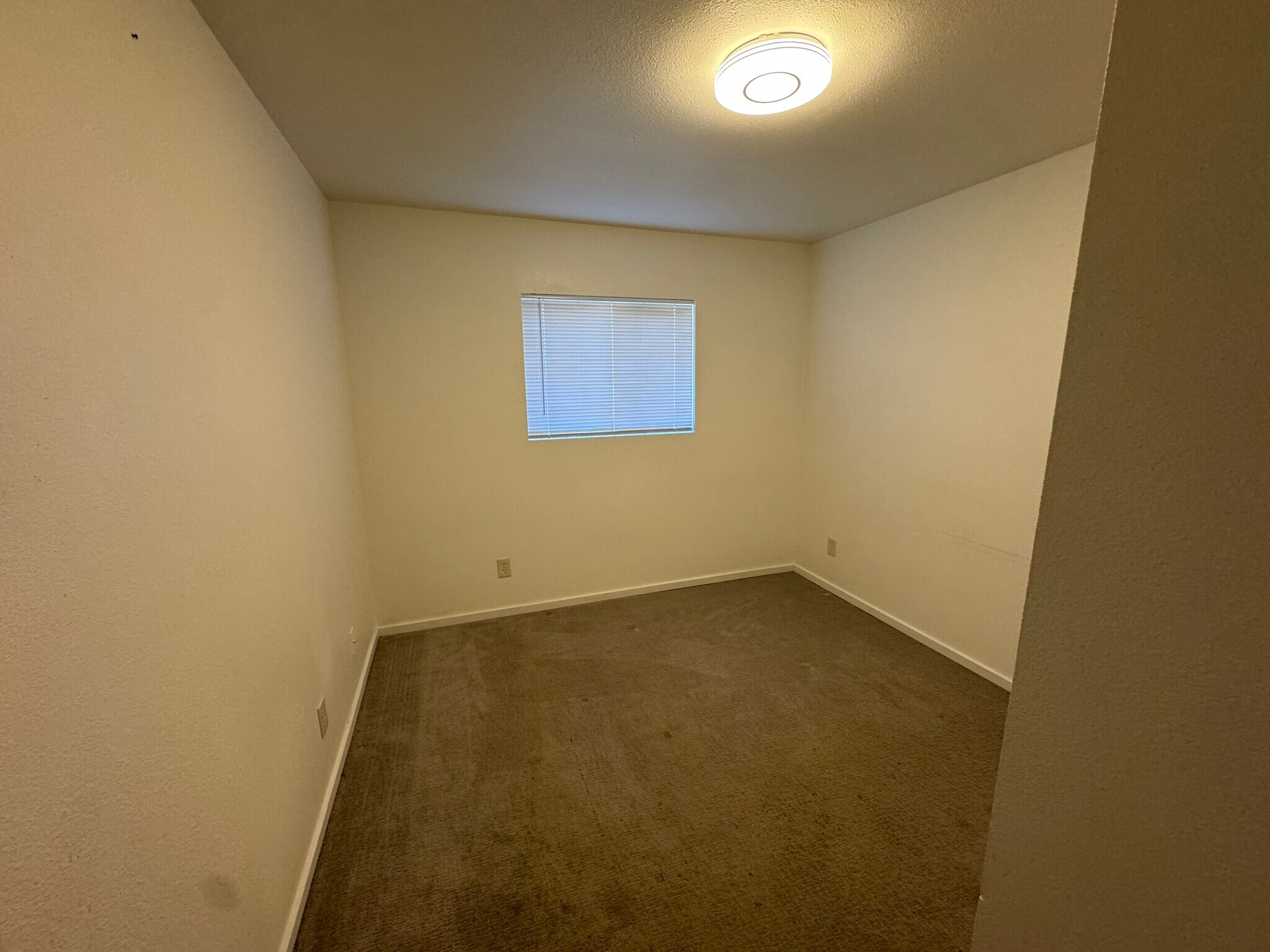 Building Photo - 1650 SW 114th St