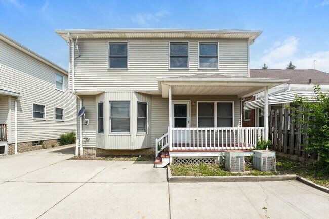 Building Photo - 6505 Snow Rd