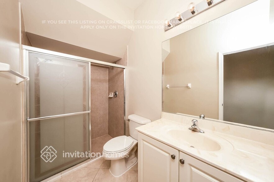 Building Photo - 7866 Jewelwood Dr