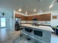 Building Photo - 4670 NW 84th Ave