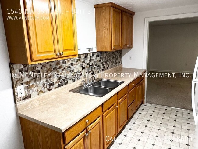 Building Photo - 1540 NW 39th St