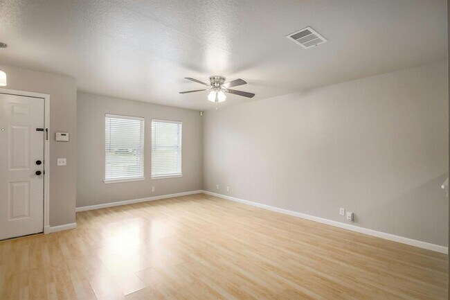 Building Photo - 8412 Fall Meadow Ln