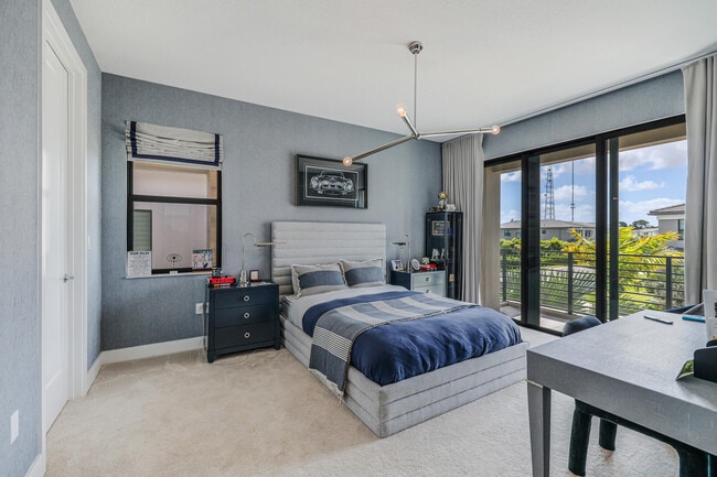 Building Photo - 8283 Royal County Down Rd