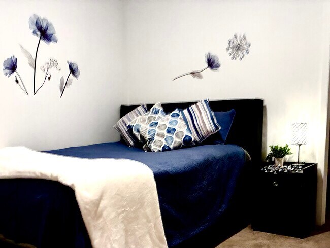 Building Photo - 42417 Lamporo Wy