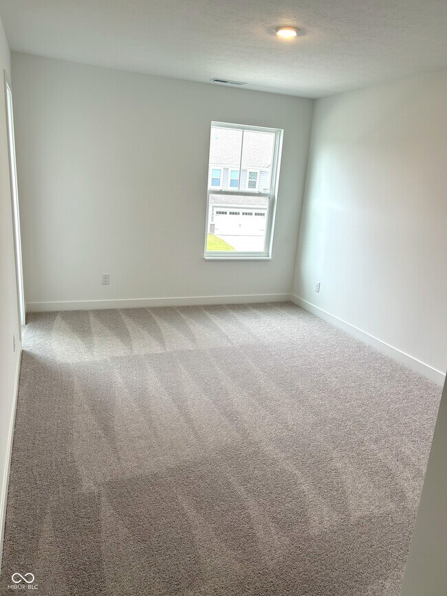 Building Photo - 16941 Sandhurst Pl