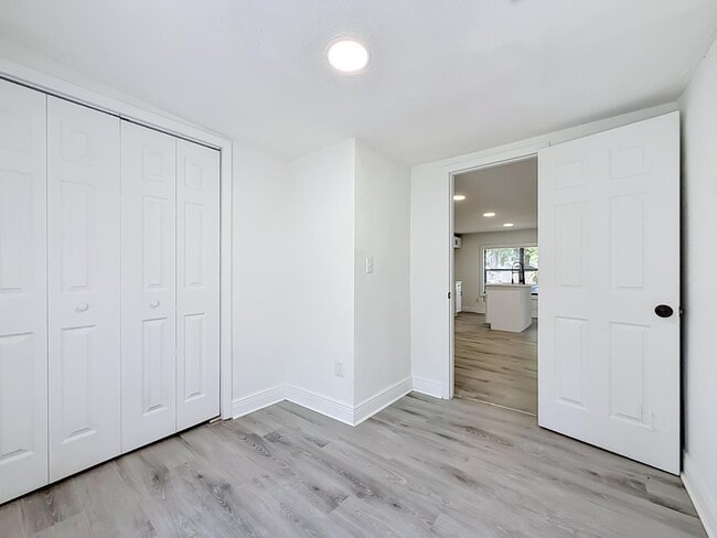 Building Photo - 8414 N 20th St