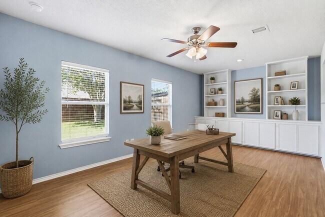 Building Photo - 13407 Barton Meadow Ln