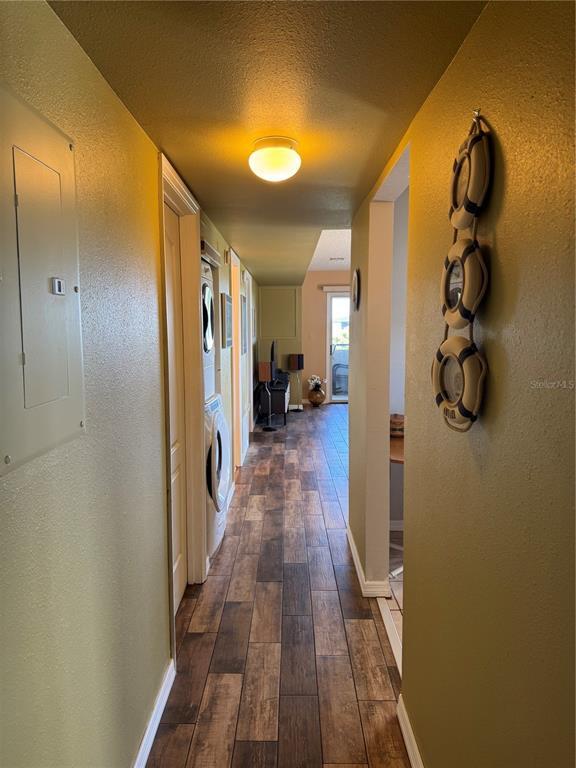 Building Photo - 5567 Sea Forest Dr