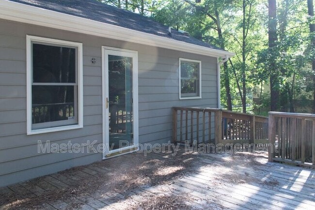 Building Photo - 3002 Appling Way