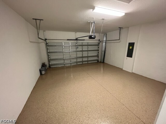 Building Photo - 14638 Cantabria Dr