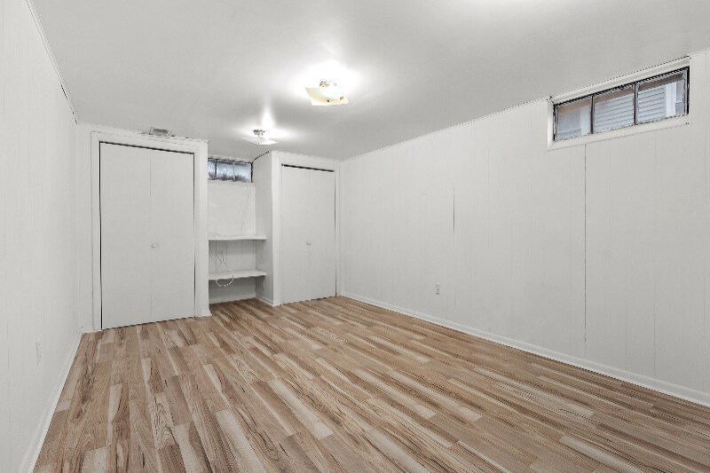 Building Photo - 423 Cornell Dr