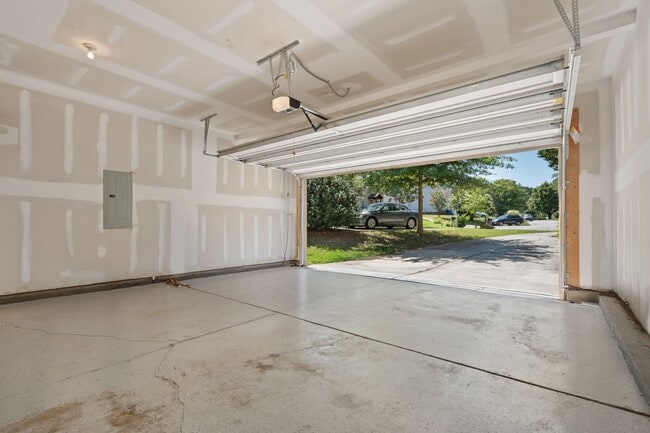 Building Photo - 17 Rattan Bay Ct