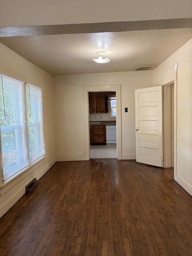 Building Photo - JOPLIN RENTAL: 2 BEDROOM/ 1 BATHROOM HOUSE...