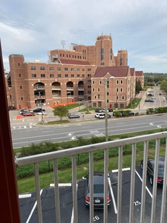 Primary Photo - Available February Condo at FSU - Fully Fu...