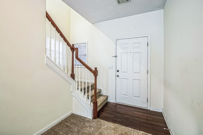 Building Photo - 117 Stonebridge Crossing