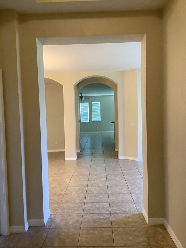 Building Photo - $200 off 1st mo rent! NEWBURY PARK -9157 Leeland Archer Blvd. Orlando, FL 32836