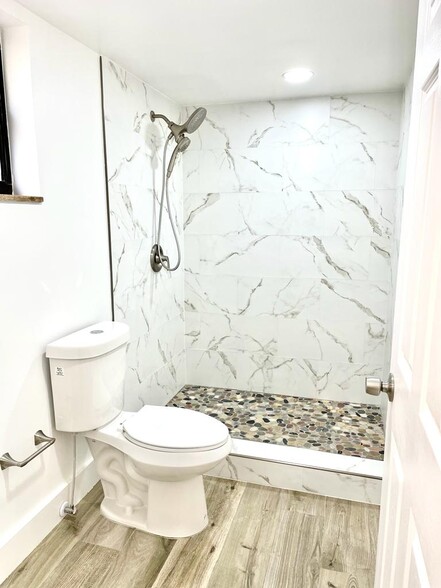 Building Photo - 101 Ocean Lane Dr