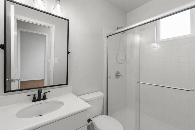 Building Photo - 3BD/3BA Ka Makana Townhouse | 2-Car Garage, Ensuite Baths & Community Pool