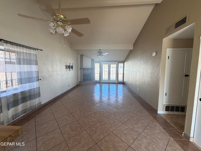 Building Photo - 2243 Seagull Dr