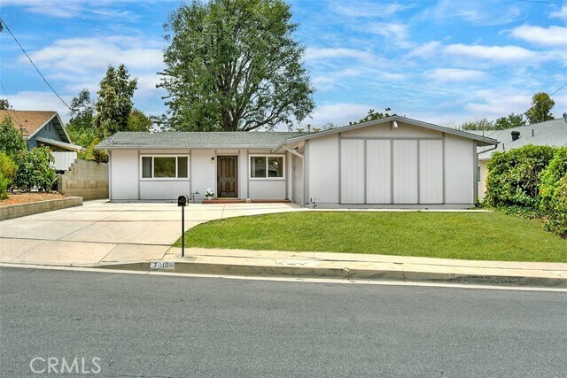 Building Photo - 7006 Helmsdale Rd