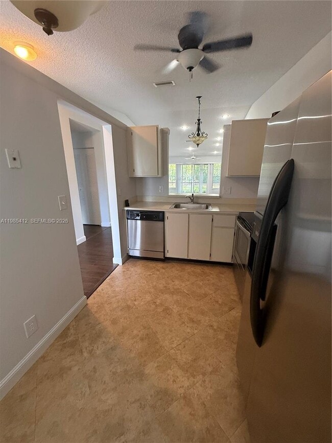 Building Photo - 18595 Egret Way