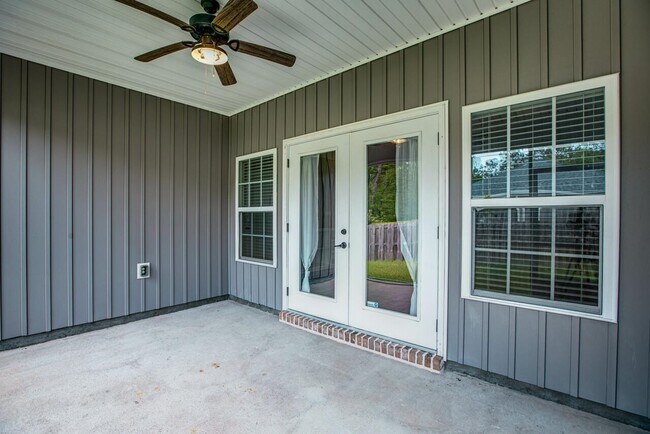 Building Photo - 2475 Tippecanoe Ridge