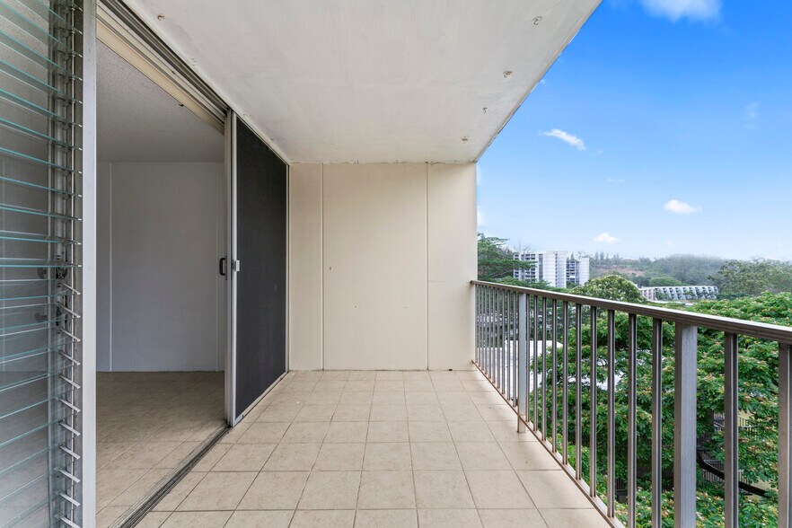 Balcony - 95-2031 Waikalani Pl