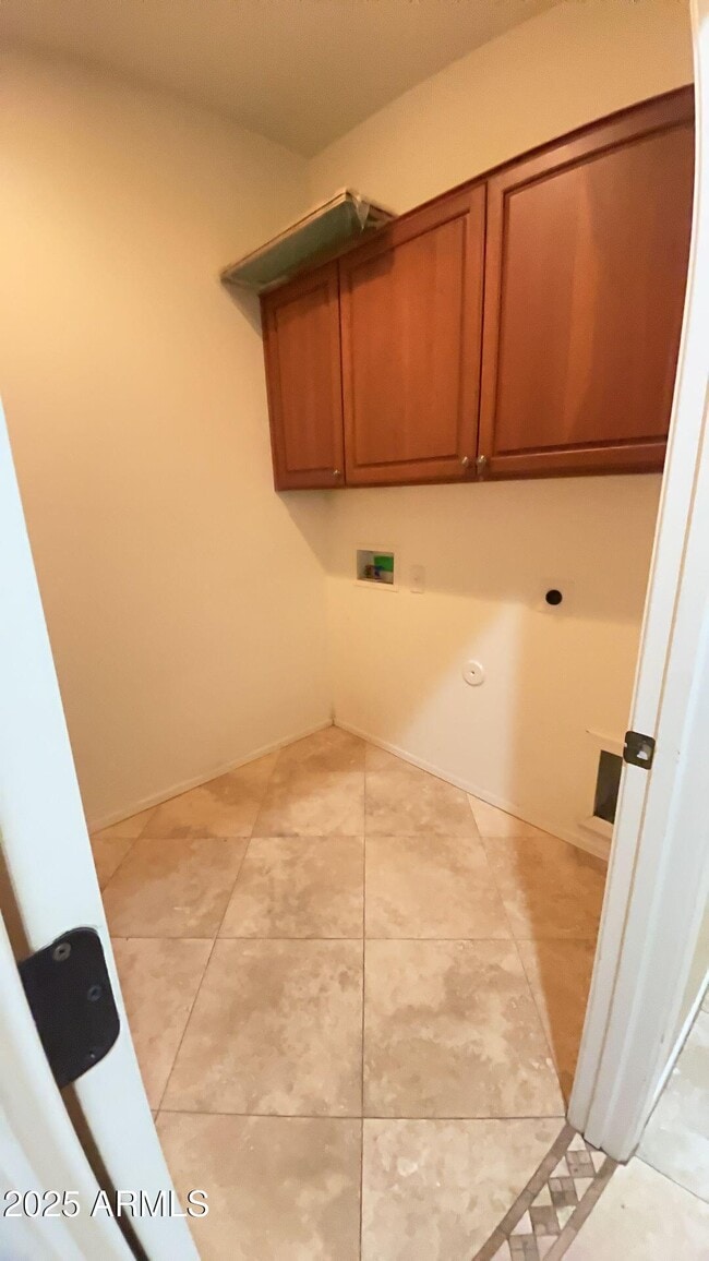 Building Photo - 21504 N Geraldine Dr