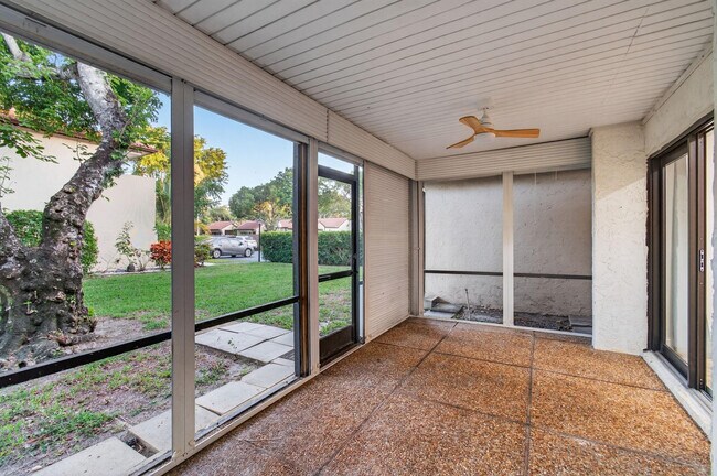 Building Photo - 21682 Cypress Rd