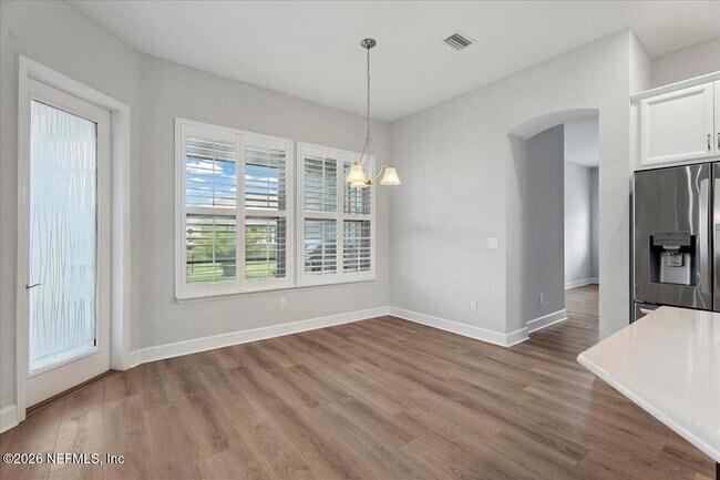 Building Photo - 52 Clarendon Rd