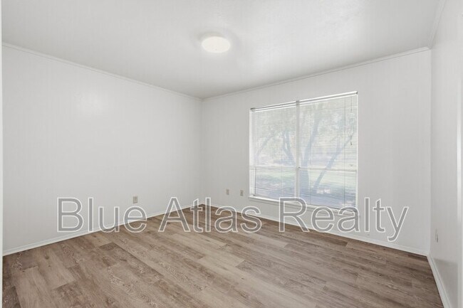 Building Photo - 13424 Blossomheath Ln