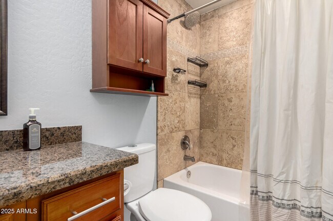 Building Photo - 3503 E Campo Bello Dr