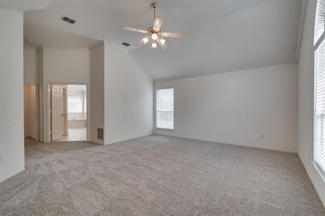 Building Photo - 106 Devron Ct