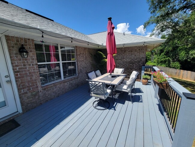 Building Photo - 2664 Shoni Dr