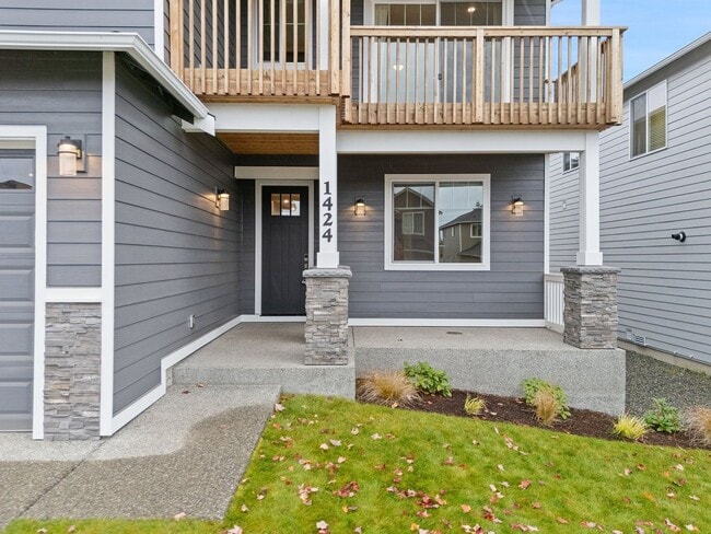 Building Photo - Newer 4-Bedroom Home in Bremerton