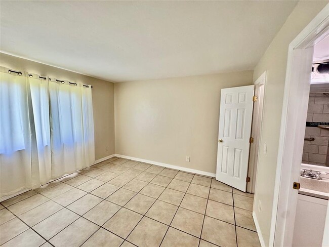 Building Photo - 22523 Westchester Blvd