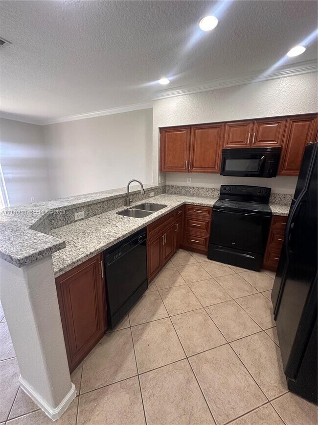 Building Photo - 2830 SW 83rd Terrace