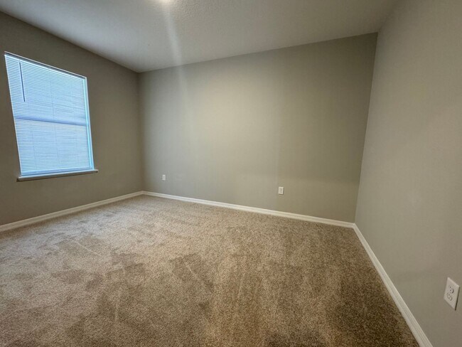 Building Photo - 286 E Fiesta Key Loop