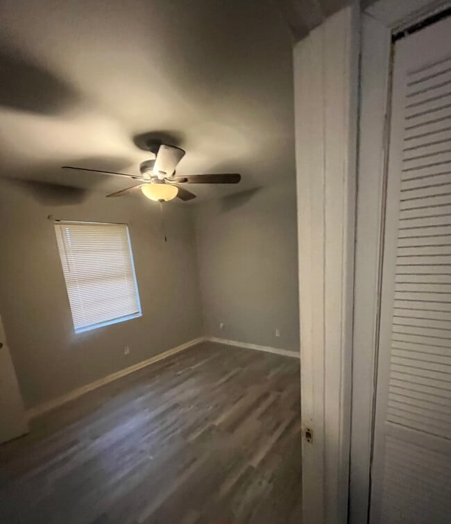 Building Photo - 4060 Elizabeth Park Ct
