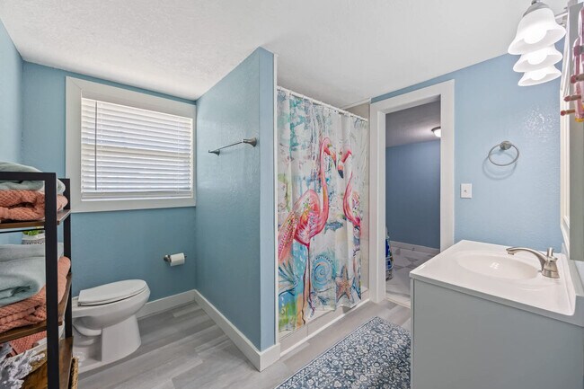 Building Photo - 224 E Grant Ave