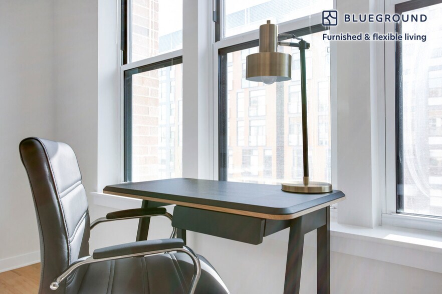 Building Photo - 360 H St NE